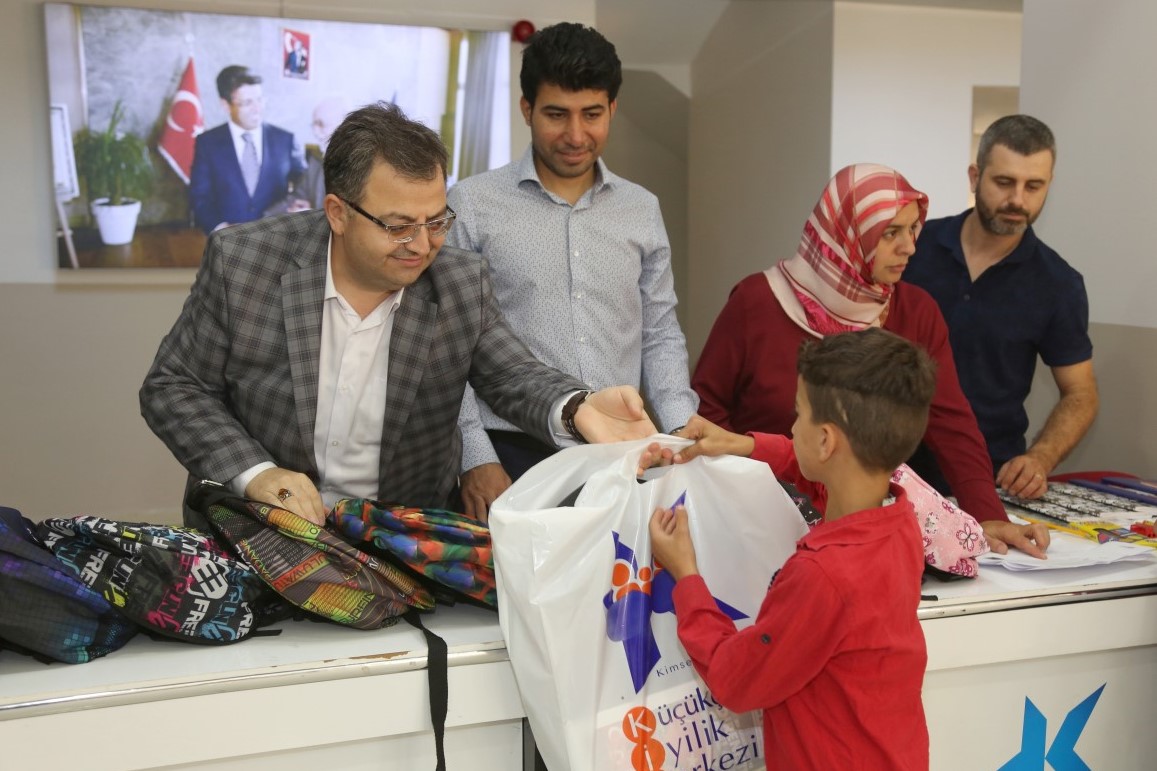ÖĞRENCİLERE KIRTASİYE DESTEĞİ