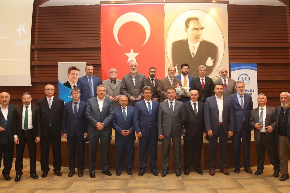 DİN GÖREVLİLERİ YEMEKTE BİR ARAYA GELDİ