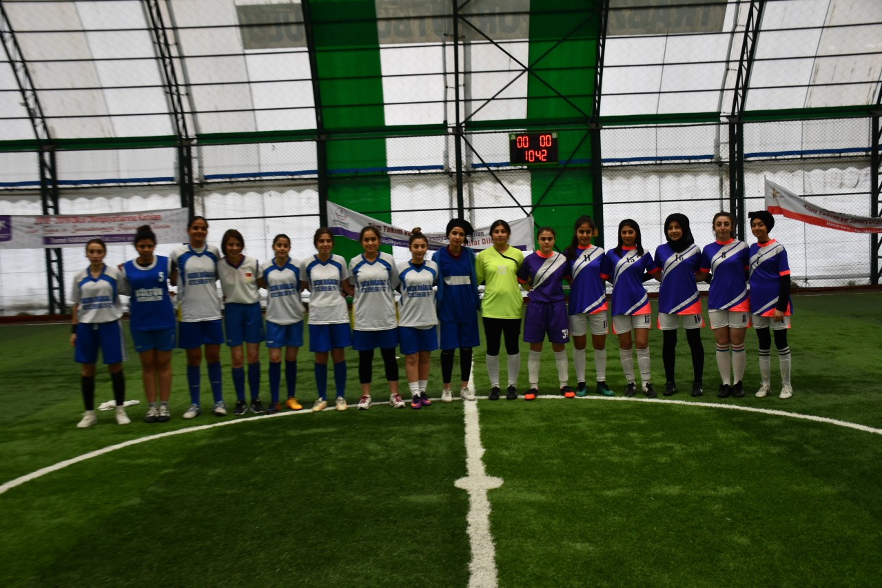 KÜÇÜKÇEKMECE FUTBOL TURNUVASI SONA ERDİ