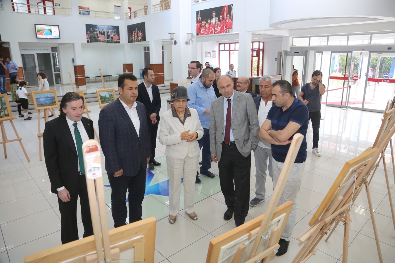 “DOĞA VE ÇEVRE’’ KONULU RESİM SERGİSİ AÇILDI