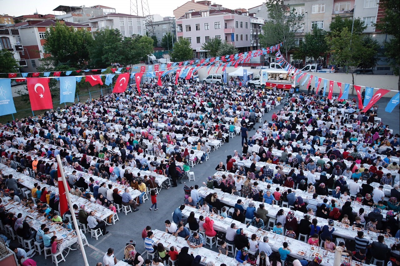 MAHALLE İFTARLARI DEVAM EDİYOR